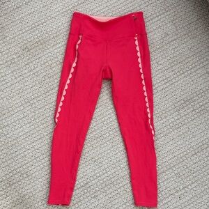 CALIA by Carrie Underwood Pink Scallop 7/8 Leggings